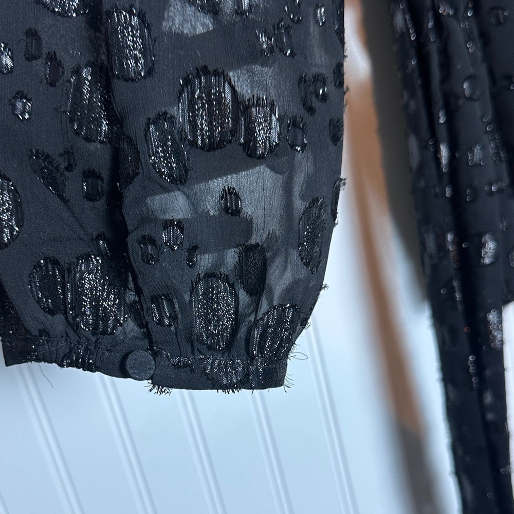 J. Crew Tie-waist V-neck top in black metallic dot jacquard M Casual Business - Picture 13 of 14